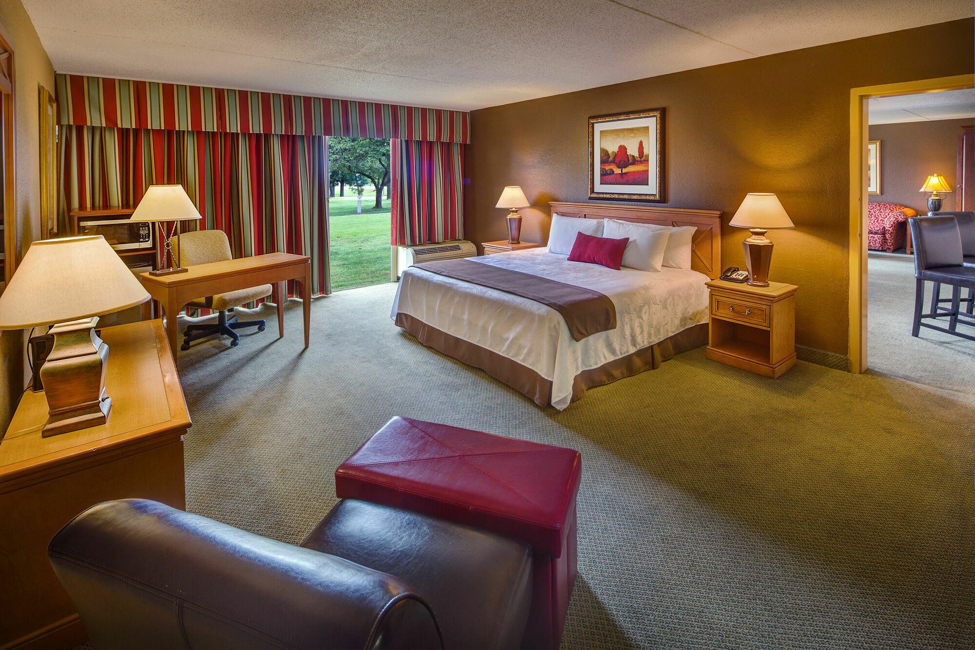 Historic Whispering Woods Hotel & Conference Center Олив-Бранч Экстерьер фото
